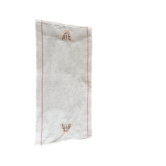 Vintage Linen & Hand Sewn & Hand Embroidered Butterfly Table Runner - Picture 2 of 10